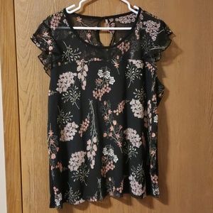 Black short sleeved top